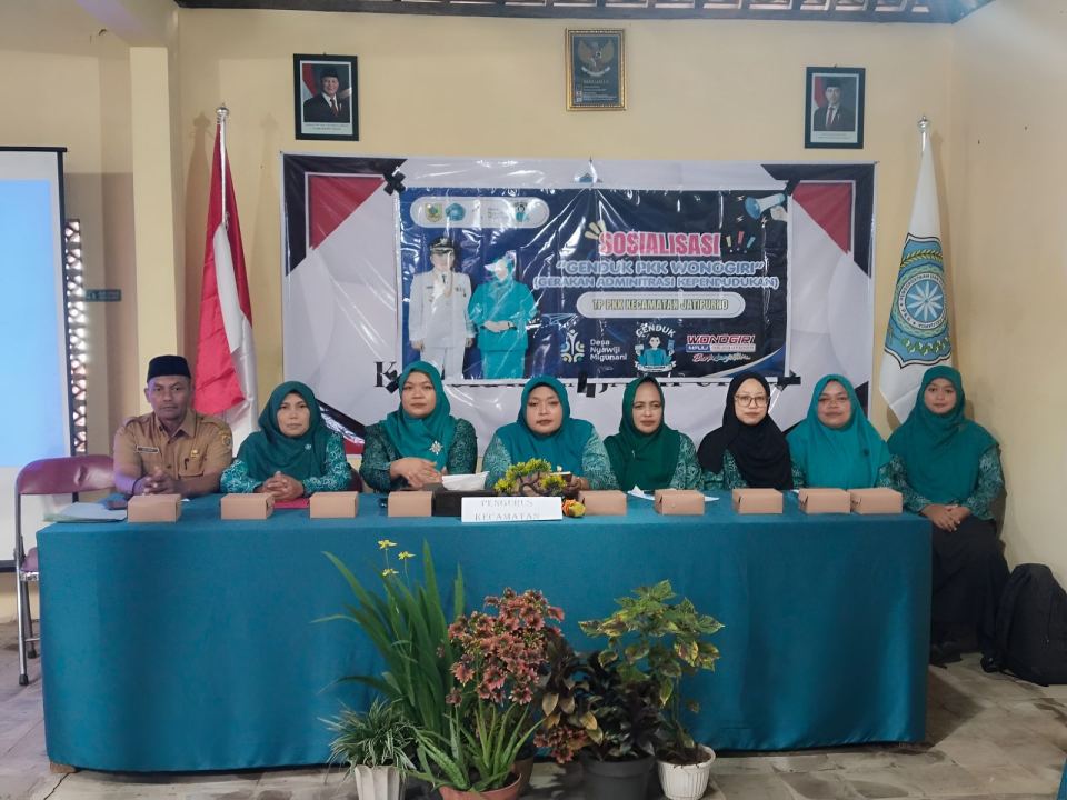 Penguatan Literasi Administrasi Kependudukan Melalui GENDUK PKK di Kecamatan Jatipurno “SOSIALISASI GERAKAN GENDUK PKK TP PKK KEC JATIPURNO DI KELURAHAN JATIPURNO
