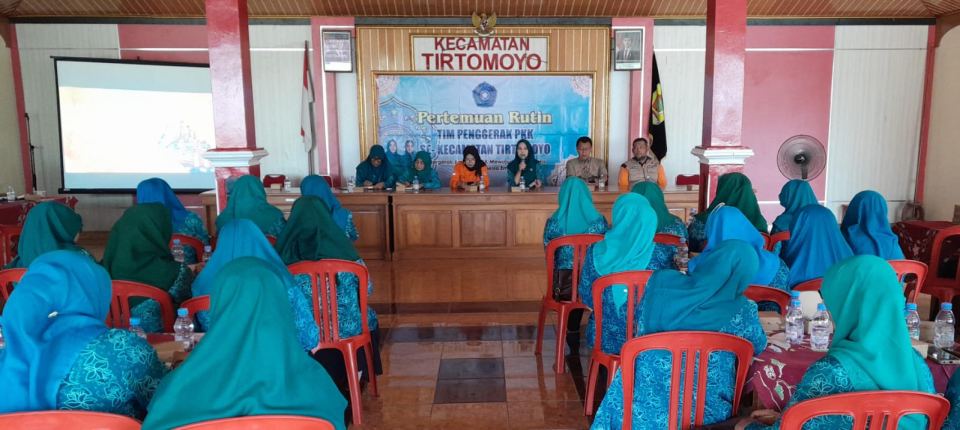 Pelatihan Mitigasi Bencana PKK Kecamatan Tirtomoyo