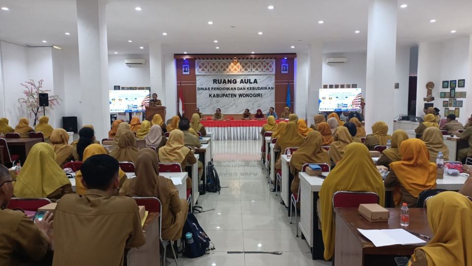 Sosialisasi dan Advokasi Akreditasi Perpustakaan, Dorong Perpustakaan SMP di Wonogiri Tingkatkan Mutu Layanan