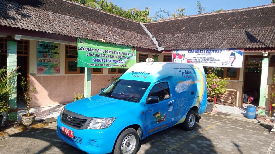 Perpustakaan Keliling Hadir di SDN 1 Giriyoso dalam Rangka TMMD Sengkuyung II 2025
