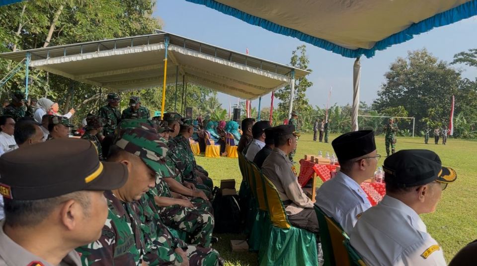 Dinas Kearsipan dan Perpustakaan Hadiri Penutupan TMMD di Desa Giriyoso Kecamatan Jatipurno