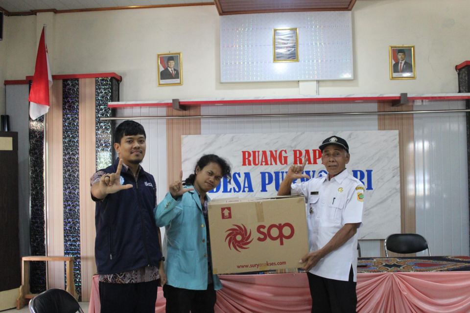 Dorong Literasi Digital, Mahasiswa KKN 361 UNS Hadirkan Perpustakaan Digital di Desa Purwosari, Wonogiri