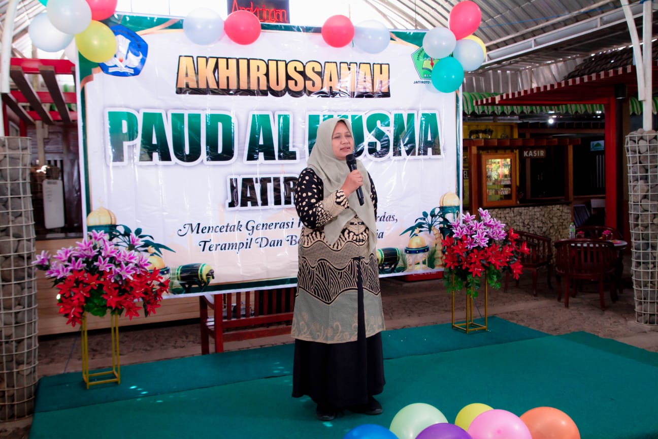 Bunda Literasi Kecamatan Jatiroto Hadiri Pelepasan PAUD, Tekankan Pentingnya Literasi Sejak Usia Dini