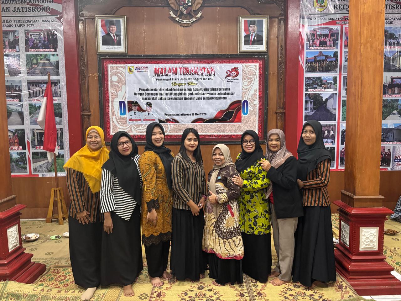 Malam Tirakatan : Merawat Tradisi Menumbuhkan Literasi