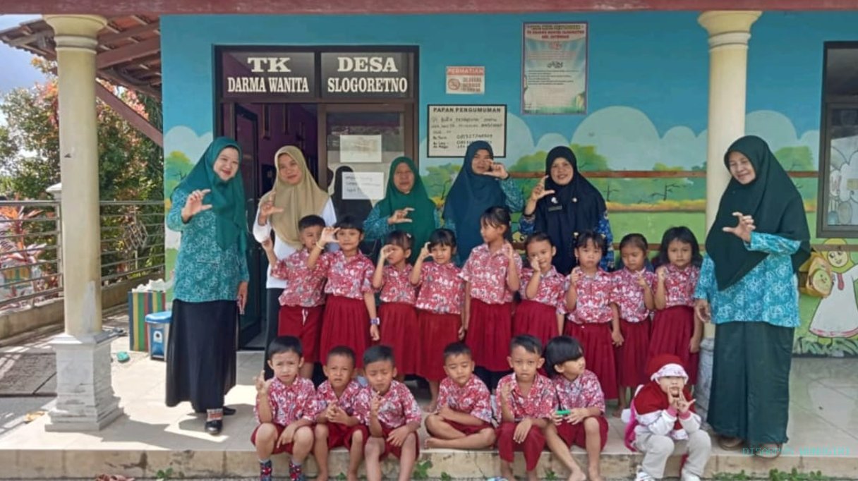 Penguatan Literasi Kesehatan Anak melalui Pembinaan Kader Jumantik di Desa Slogoretno
