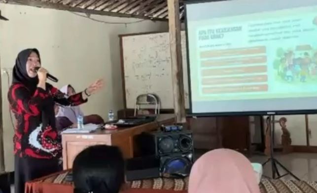 Peran Ibu dan Masyarakat dalam Mencegah Kekerasan pada Anak: Membangun Lingkungan Aman untuk Tumbuh Kembang Anak