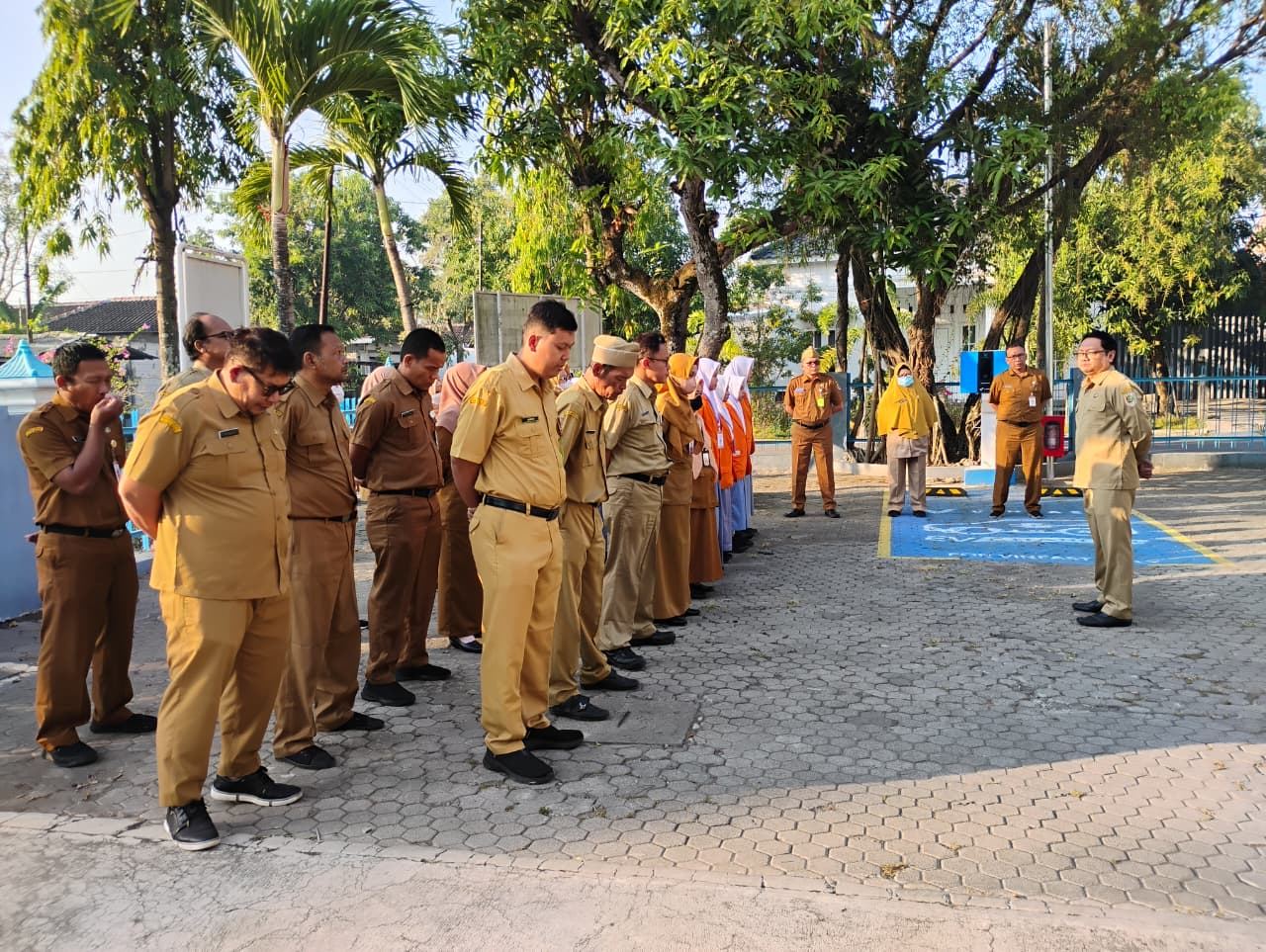 Apel Pagi Disarpus Wonogiri: Perkuat Disiplin, Kebersamaan, dan Semangat Pelayanan